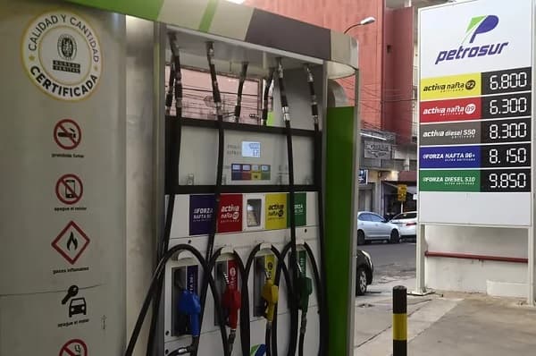 Emblemas elevan precio del diésel: ¿Qué implica para el consumidor?