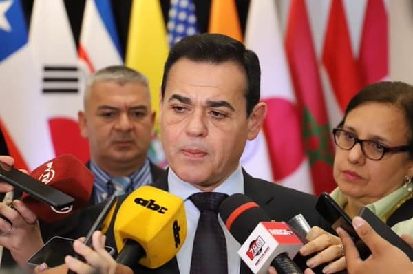 Buscan salida segura para paraguayos en Israel