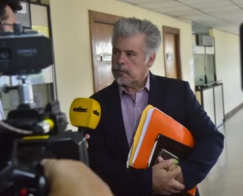 Exministro Giuzzio opina con cautela sobre el vínculo de Cartes con el caso Pecci