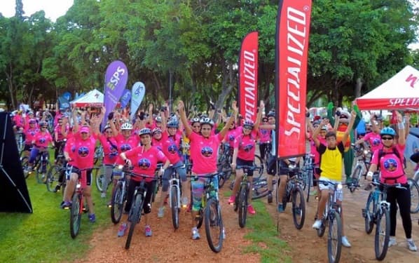 “Día de la Mujer en Bicicleta”: Pedaleando por la conciencia