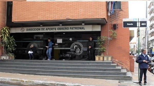 40% de morosidad patronal y deuda de G. 4 billones en IPS