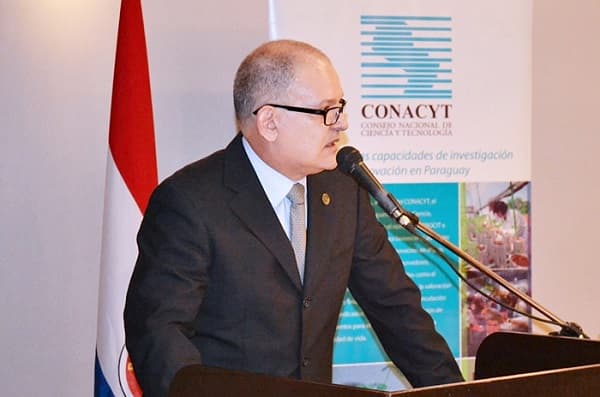 Peña designa a ex presidente del Conacyt con título irregular como representante de mipymes