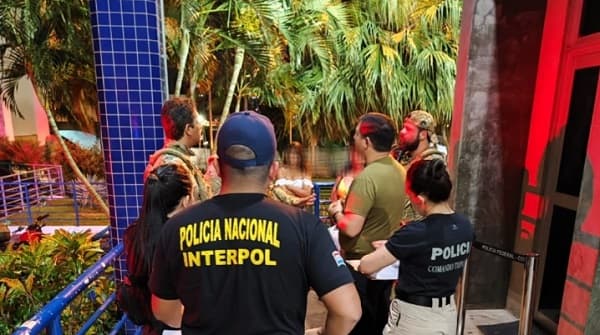 Liberan a tres paraguayas de prostíbulo en Brasil