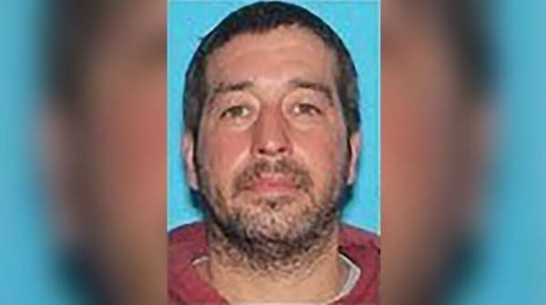 Tiroteo en Maine: Intensa búsqueda de Robert Card, el principal sospechoso