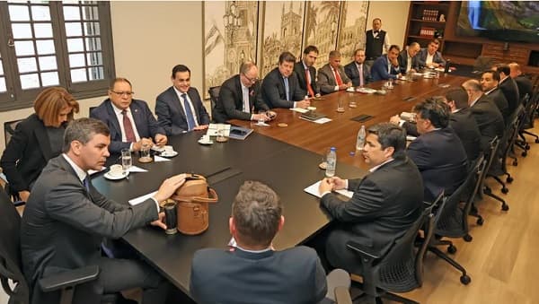 EBY: Argentina abona solo USD 6 millones por cesión y ANDE ya no retira el 100% de la energía paraguaya