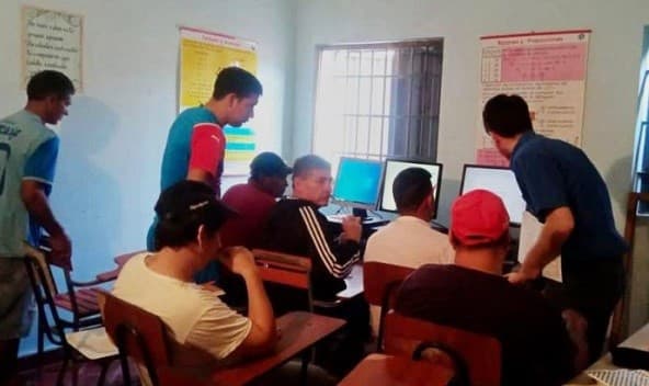 Enseñarán informática a personas privadas de libertad