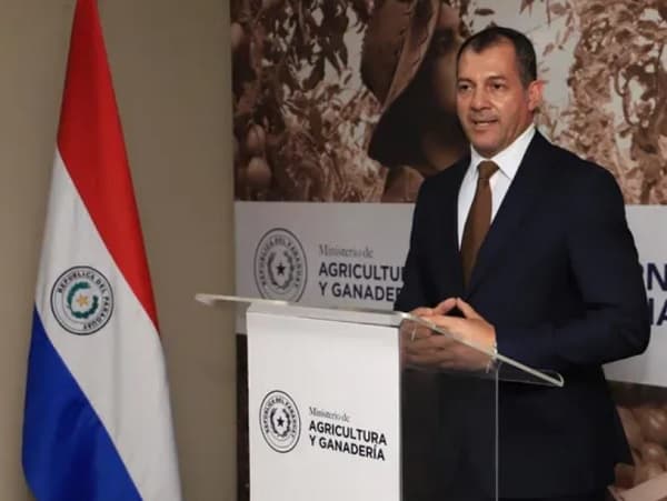 Ministro adelanta exportación de locote y repollo a Argentina