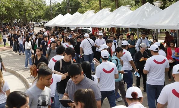 Megaferia de empleo en la SND: Participación masiva