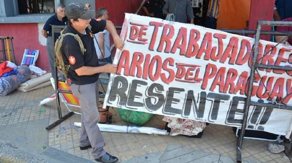 Guardiacárceles levantan huelga de hambre tras acuerdo con el ministro de Justicia