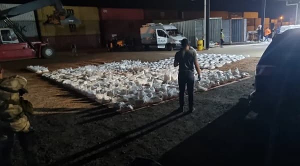 Orden de captura y bloqueo financiero a sospechosos de narcotráfico