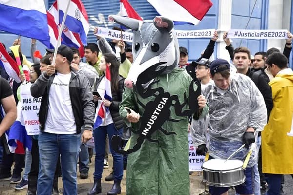 Lista de readmitidos en Itaipú: Suspensión inesperada y espera agónica