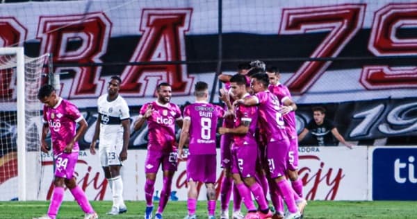 Victoria aplastante de Libertad sobre Olimpia en Para Uno