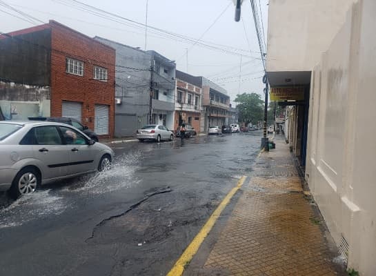 Lunes sofocante: posibles tormentas y humedad al 95%
