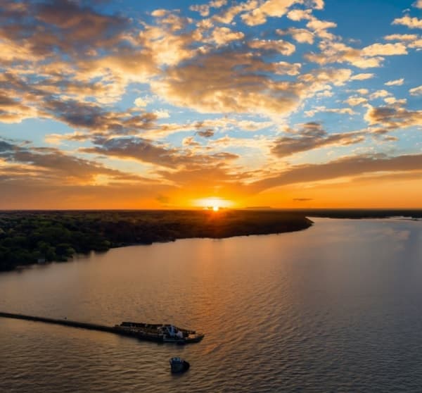 Domingo, de fresco a caluroso y posibles tormentas en el norte