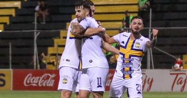 Intensa semana para equipos paraguayos en copas