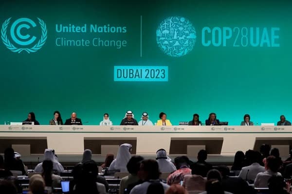 COP28: Histórico acuerdo para la “transición” energética y abandono de combustibles fósiles
