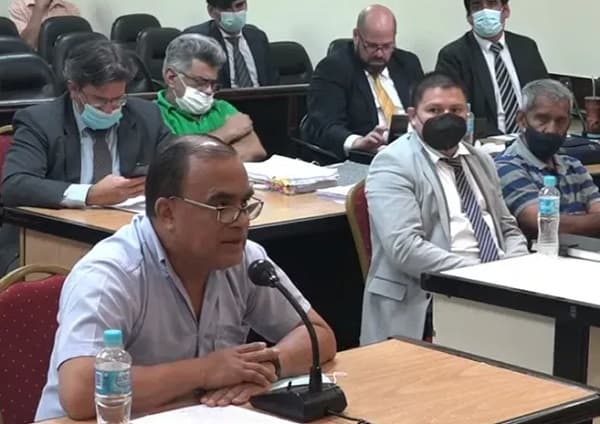 Exintendente Roberto Cárdenas condenado a 4 años de prisión por desvío de fondos públicos