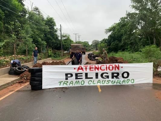 Cierre preventivo de calle en Villa Elisa ante riesgo de desmoronamiento