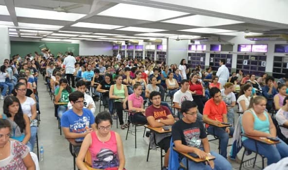 ¡Segunda oportunidad! UNA da nueva chance a aspirantes de Medicina