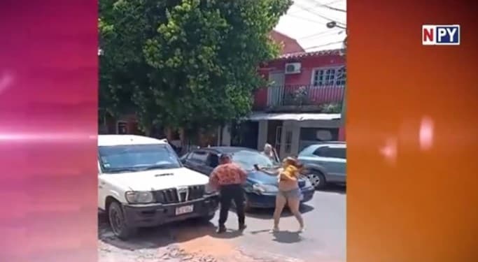 Día de furia en Ñemby: Por un bocinazo, agreden a mujer con bebé en brazos