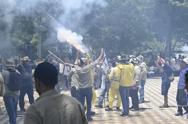 Paro educativo y rebelión ciudadana ante Ley de Superintendencia