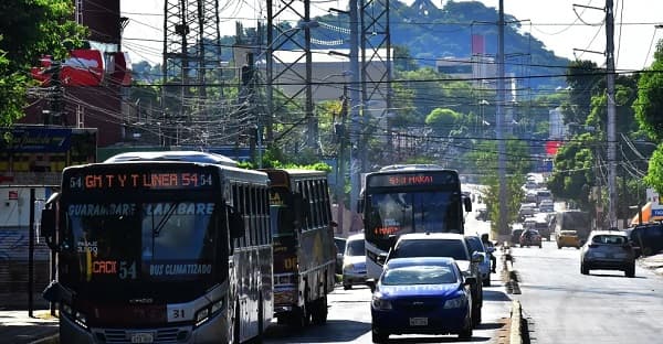 Latinoamérica dedica 25 días anuales al transporte