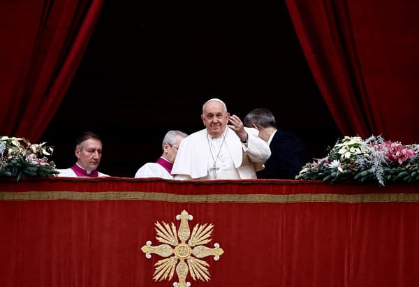Papa Francisco clama por paz en Gaza en mensaje navideño 'Urbi et Orbi'