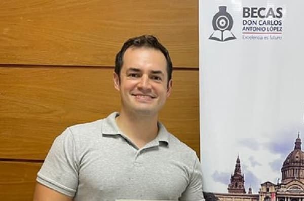 Exfuncionario se convierte en proveedor y gana contratos millonarios en Senado y Petropar