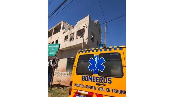 Derrumbe de edificio en Luque deja heridos