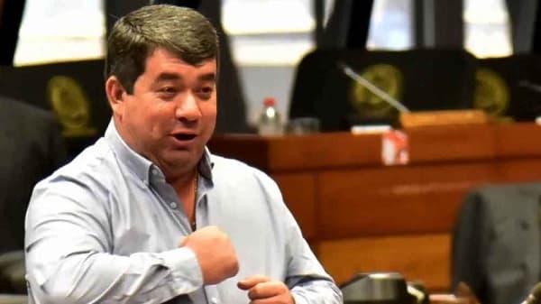 Exdiputado Noguera a juicio por fraude en merienda escolar