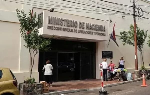 Jubilados y pensionados de la Caja Fiscal cobrarán este viernes