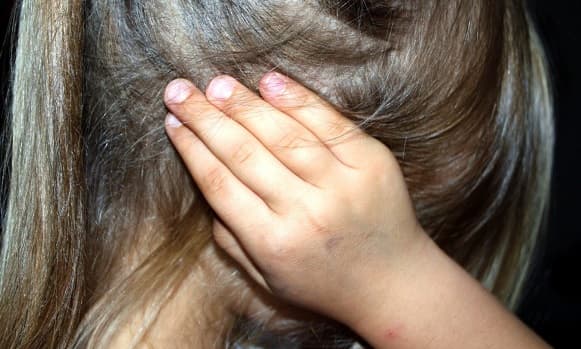 Hombre arrestado por agredir a niña en Tobatí