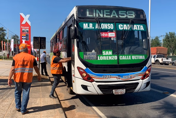 El sector transporte exige revisión de tarifas por gasoil