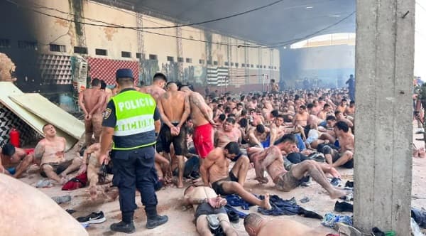 Madre busca ayuda para hijo paralítico tras operativo en Tacumbú