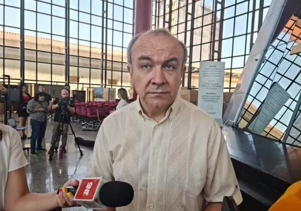 Iniciativa popular “Chau Nepotismo” supera el mínimo de firmas y pide postergar proyecto de Bachi Núñez