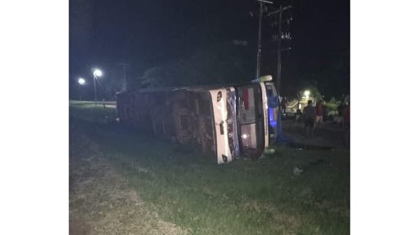 Accidente de ómnibus en San Pedro deja decenas de lesionados
