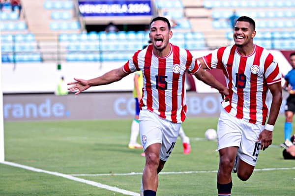 Fabricio Peralta, juvenil de Cerro, sería citado a la Albirroja