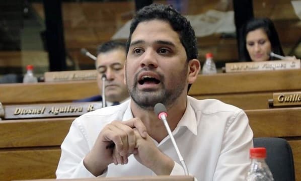 Diputado Raúl Benítez denuncia censura y amenazas en Congreso