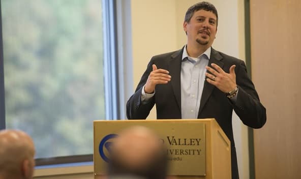 EE.UU. refuerza lucha anticorrupción en visita a Paraguay