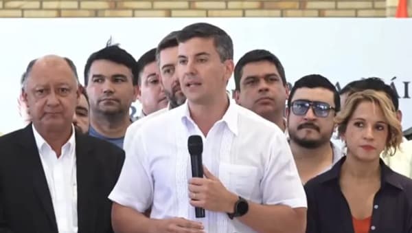 Peña cede: Municipios manejarán royalties y Fonacide