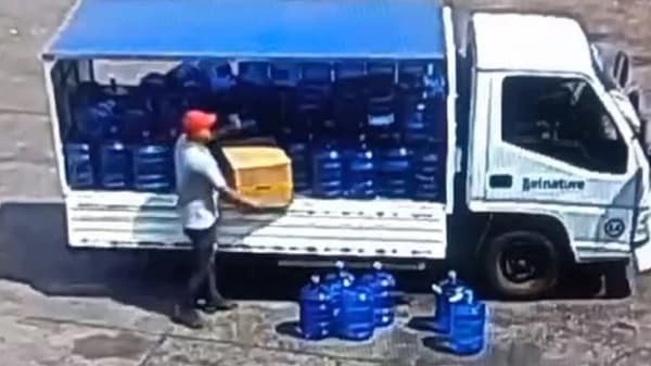 Senad incauta 58 kilos de cocaína en el aeropuerto Silvio Pettirossi