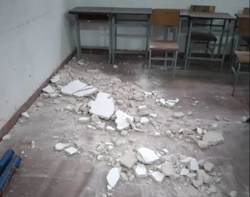 Techo cae en colegio del “eje corporativo”: sin respuesta del MEC