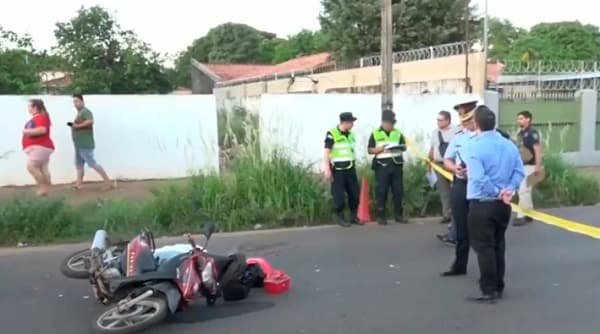 Motociclista pierde la vida al ser atropellado por bus