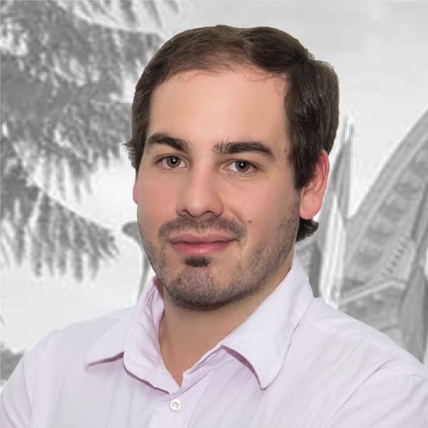 Senador suplente denuncia maniobras por banca de Kemper