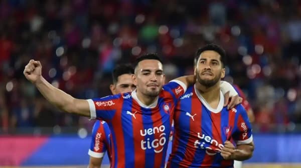 Cerro Porteño aplasta a Guaraní y sigue firme en la cima