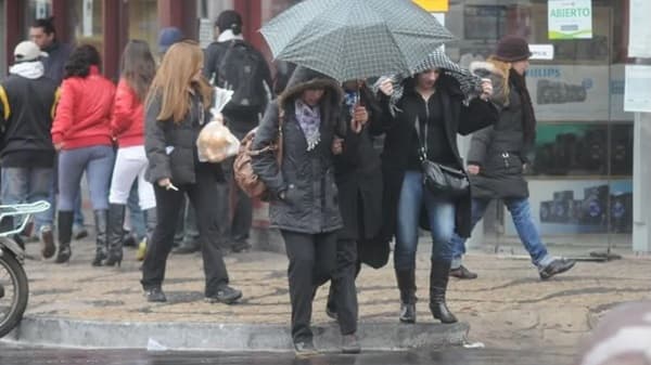 Frente frío traerá lluvias y tormentas al territorio nacional