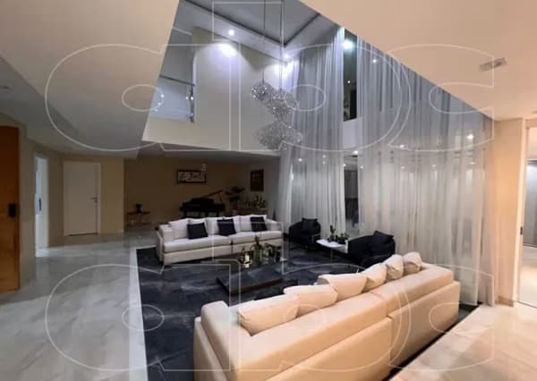 Mansión de lujo: el impresionante derroche del exfuncionario municipal Wilfrido Cáceres