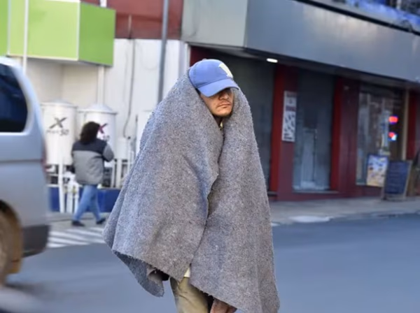 Se esperan 4 °C y posibles heladas desde el lunes