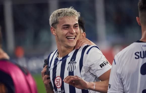 ¿Sosa rumbo a la Premier? Newcastle United se suma a la puja