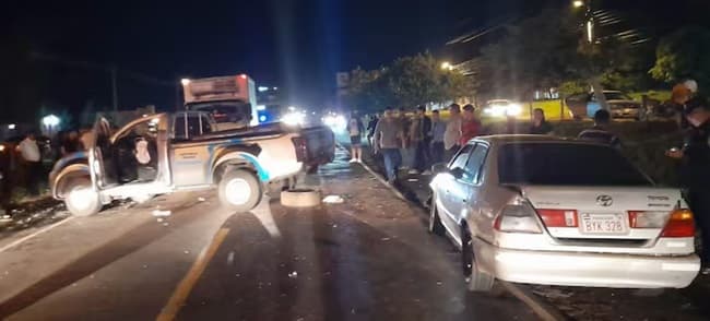 Tragedia en Liberación: dos niños muertos en triple choque